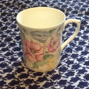Royal Stuart England fine bone china small tea cup mug poppies floral